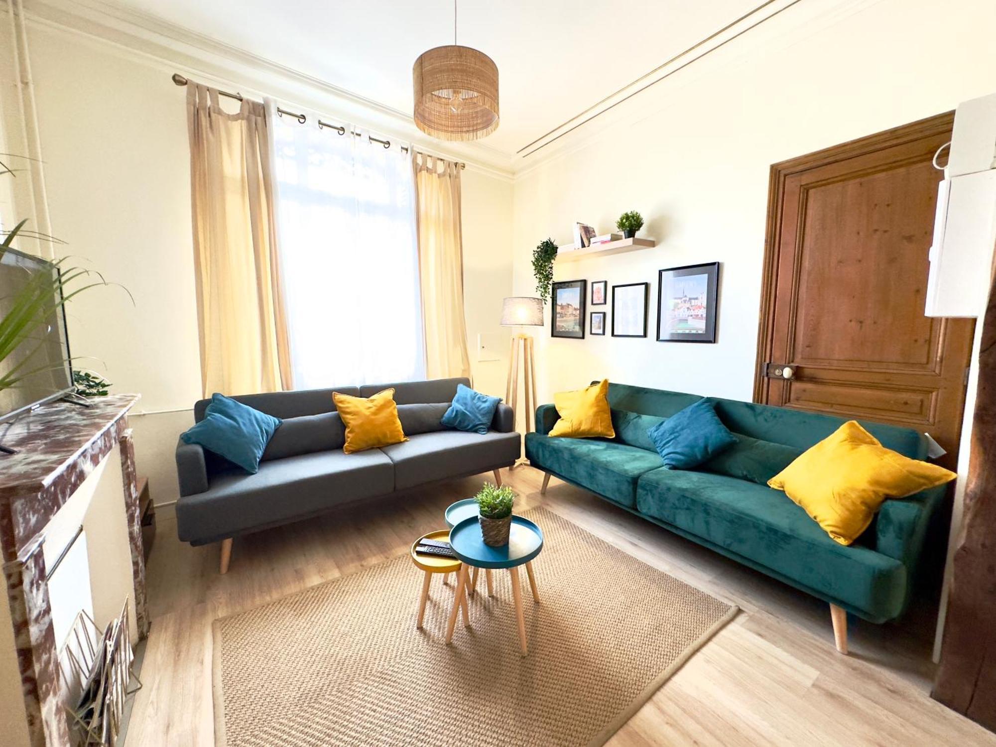 4 Chambres - Grande Maison - Parking - Jardin 아미앵 외부 사진